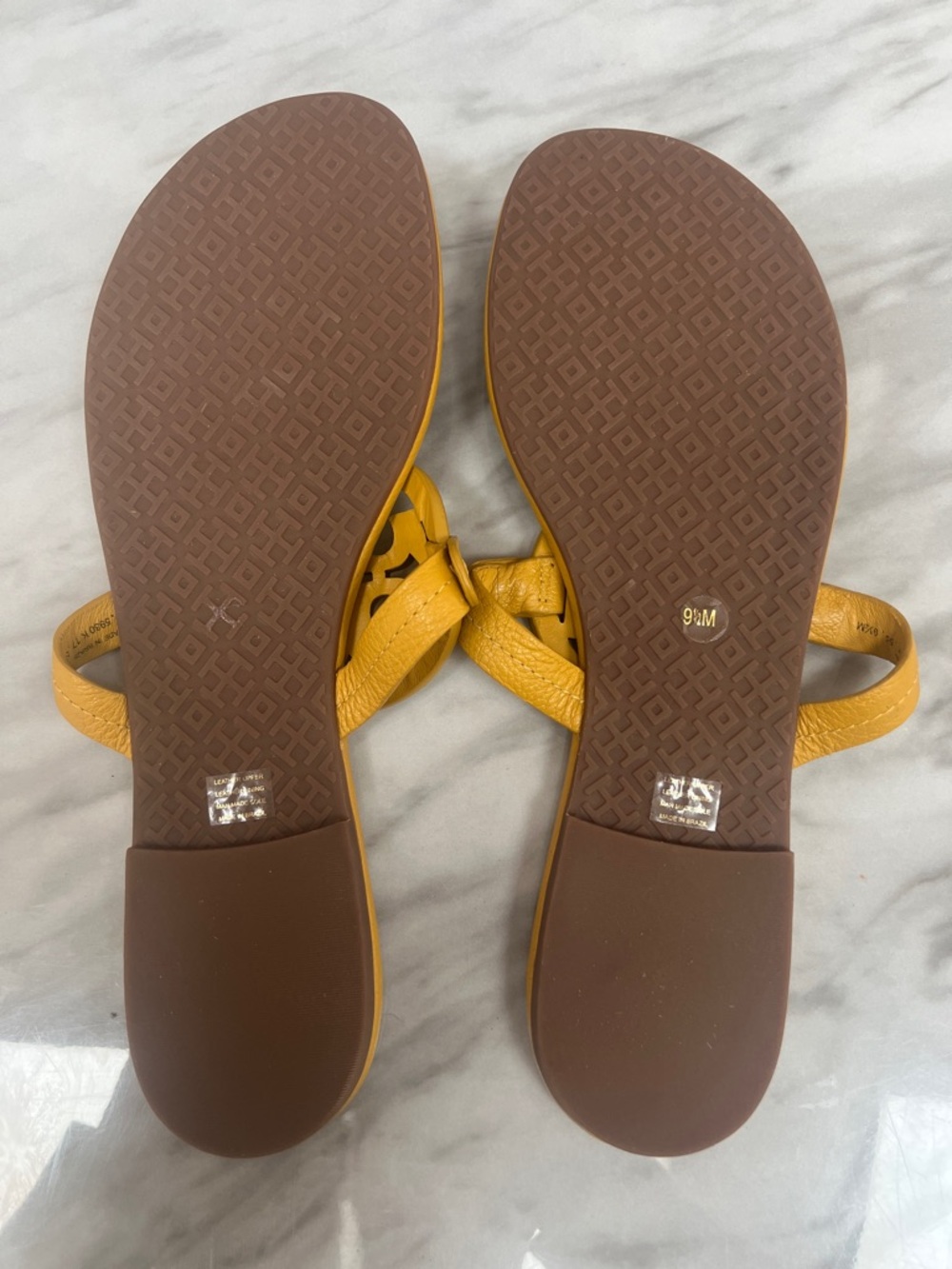 Tory Burch Yellow Leather Miller Sandals Women's - Picture 3 of 5